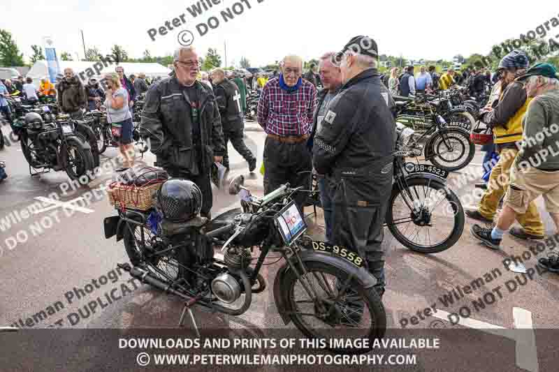 Vintage motorcycle club;eventdigitalimages;no limits trackdays;peter wileman photography;vintage motocycles;vmcc banbury run photographs